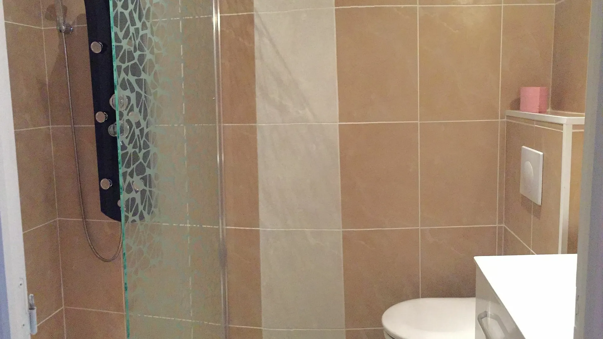 Appartements Design Marseille - Capucins 0*,  Fransa